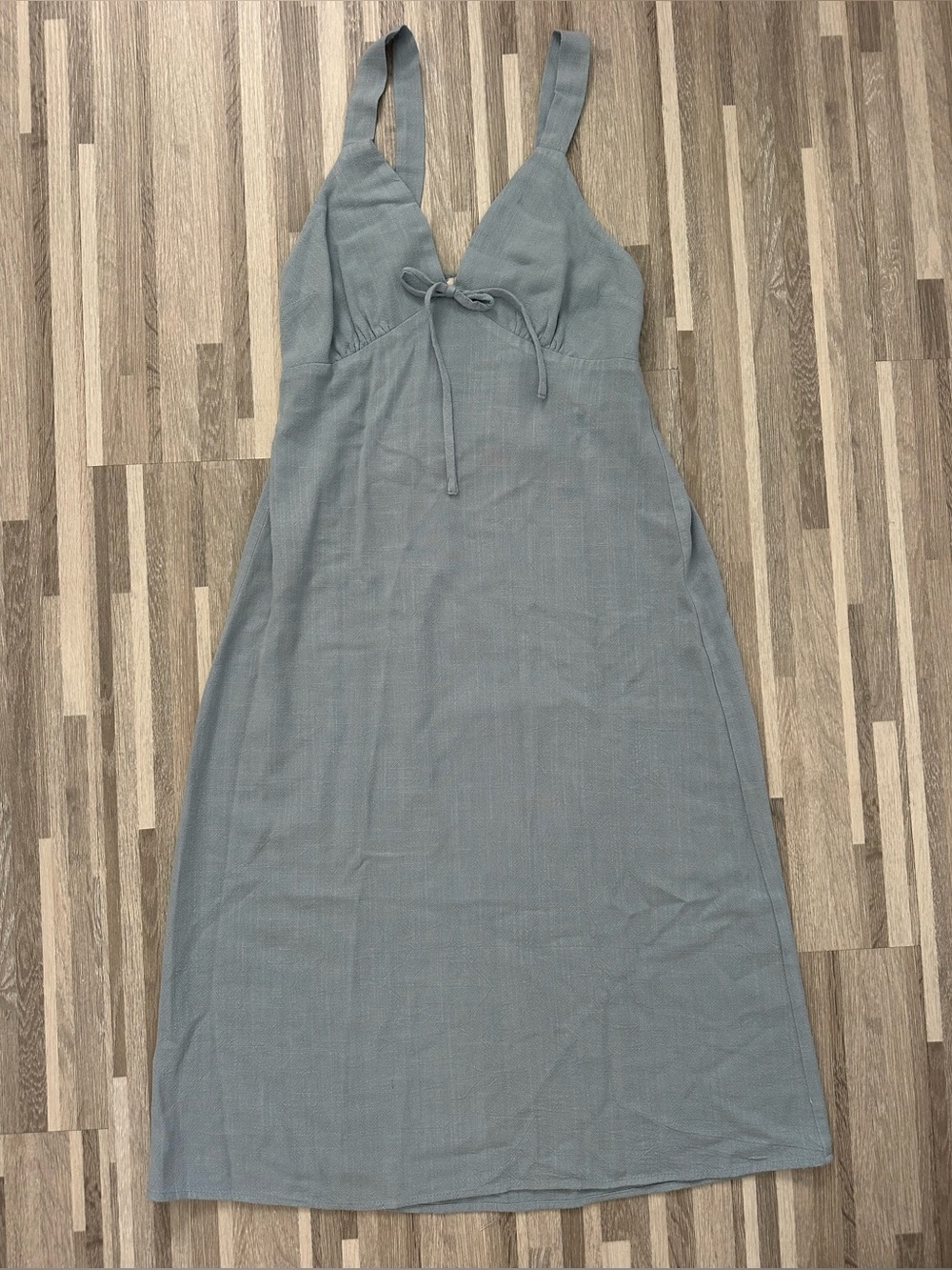 Monteau Los Angeles Midi Dress Light Blue — With Tie — Size M